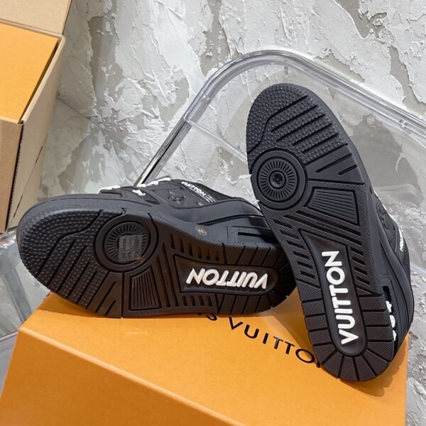 LV Trainer – Limited Edition - Image 4