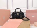5BB142 PremiumLeather Bowling Bag