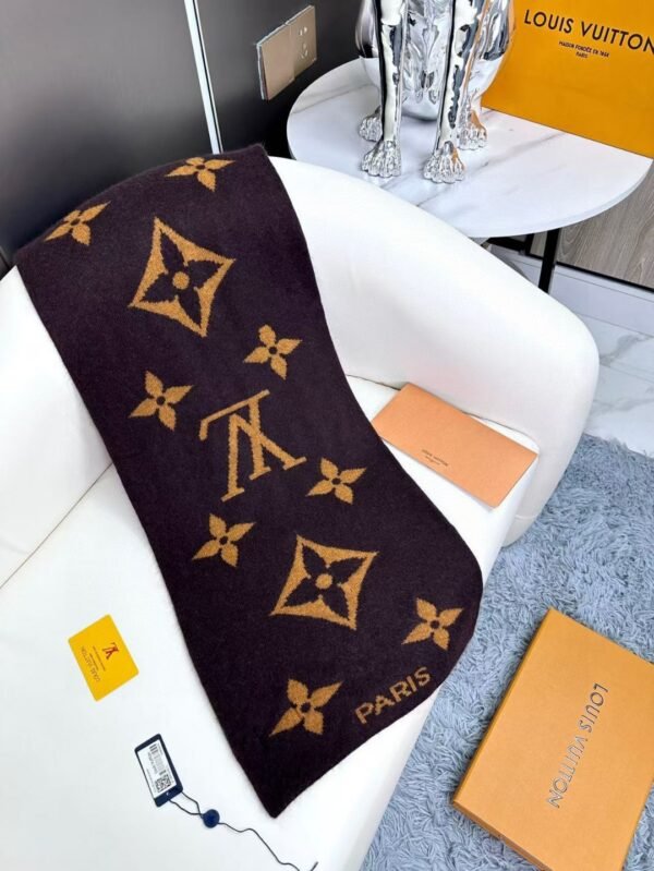 SCARF - Image 5